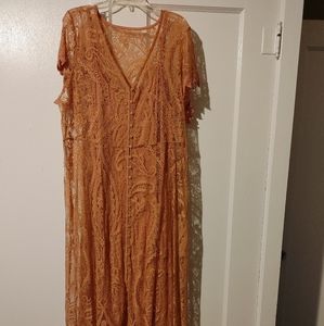 Lace maxi dress